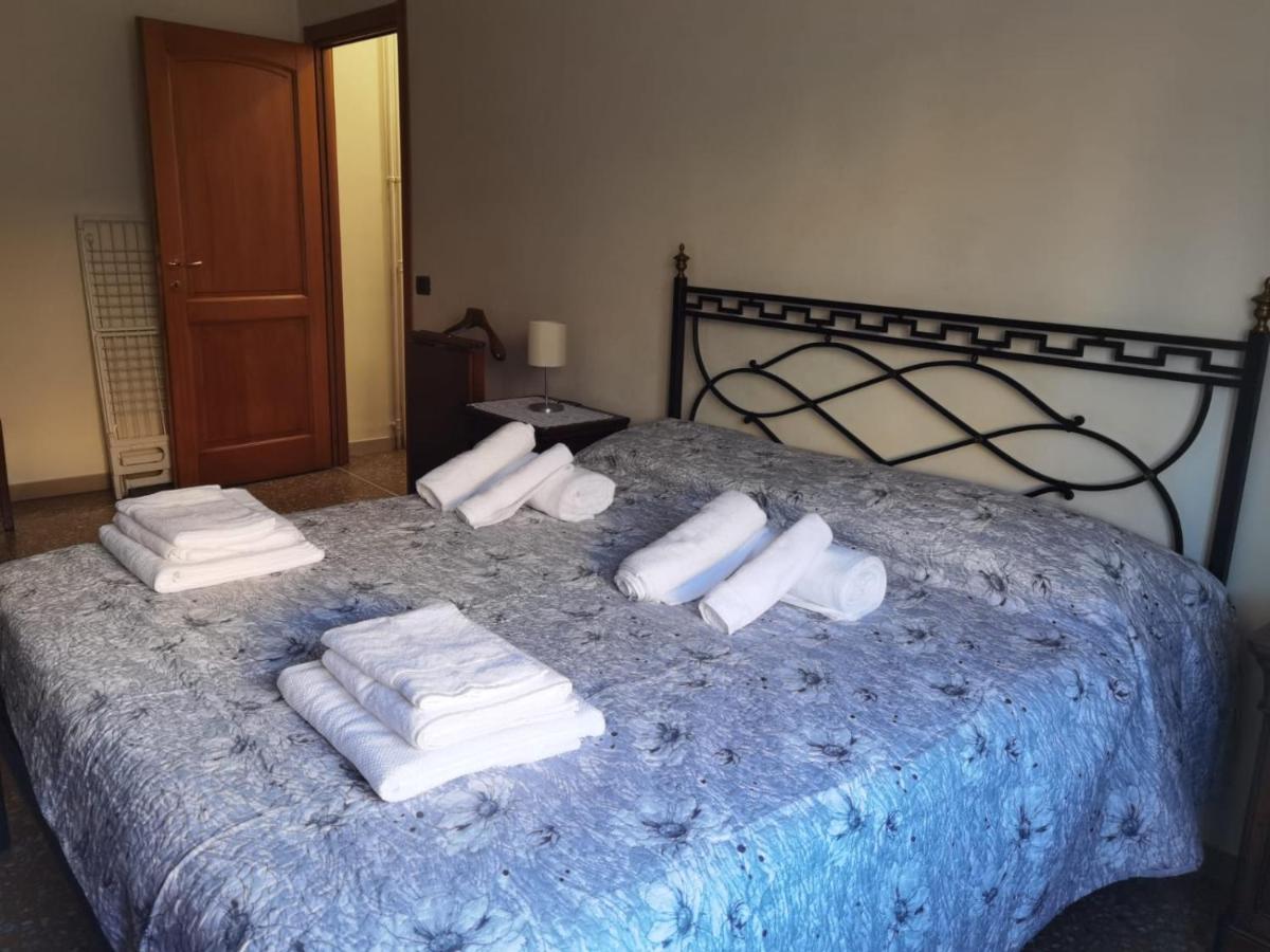 Appartamento Per Turisti E Famiglie Roma 外观 照片