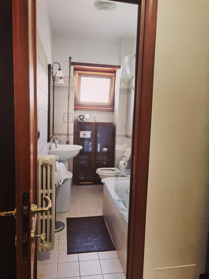 Appartamento Per Turisti E Famiglie Roma 外观 照片